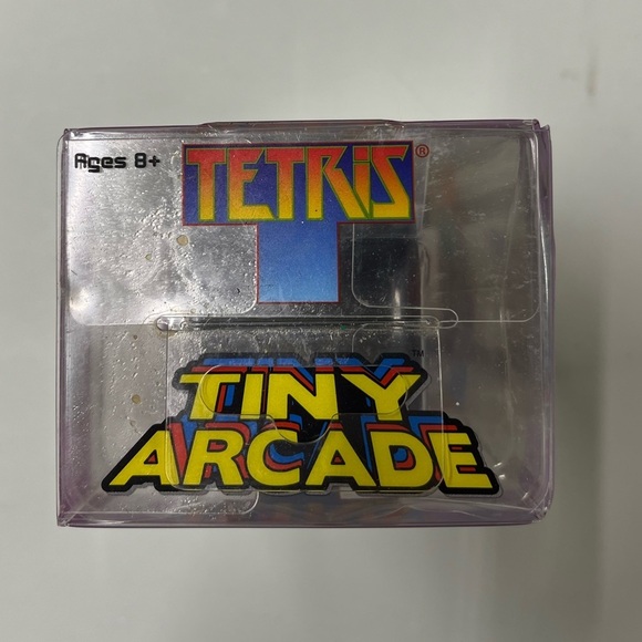 NEW World’s Tiniest Arcade Tetris Game 8+ Super Impulse - Picture 13 of 16